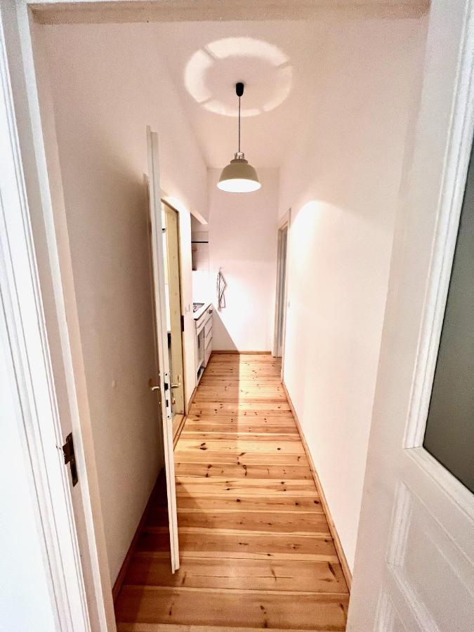 Gemuetliche 2-Zimmer-Wohnung Zentral Friedrichshain Berlino Esterno foto