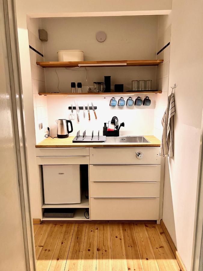 Gemuetliche 2-Zimmer-Wohnung Zentral Friedrichshain Berlino Esterno foto